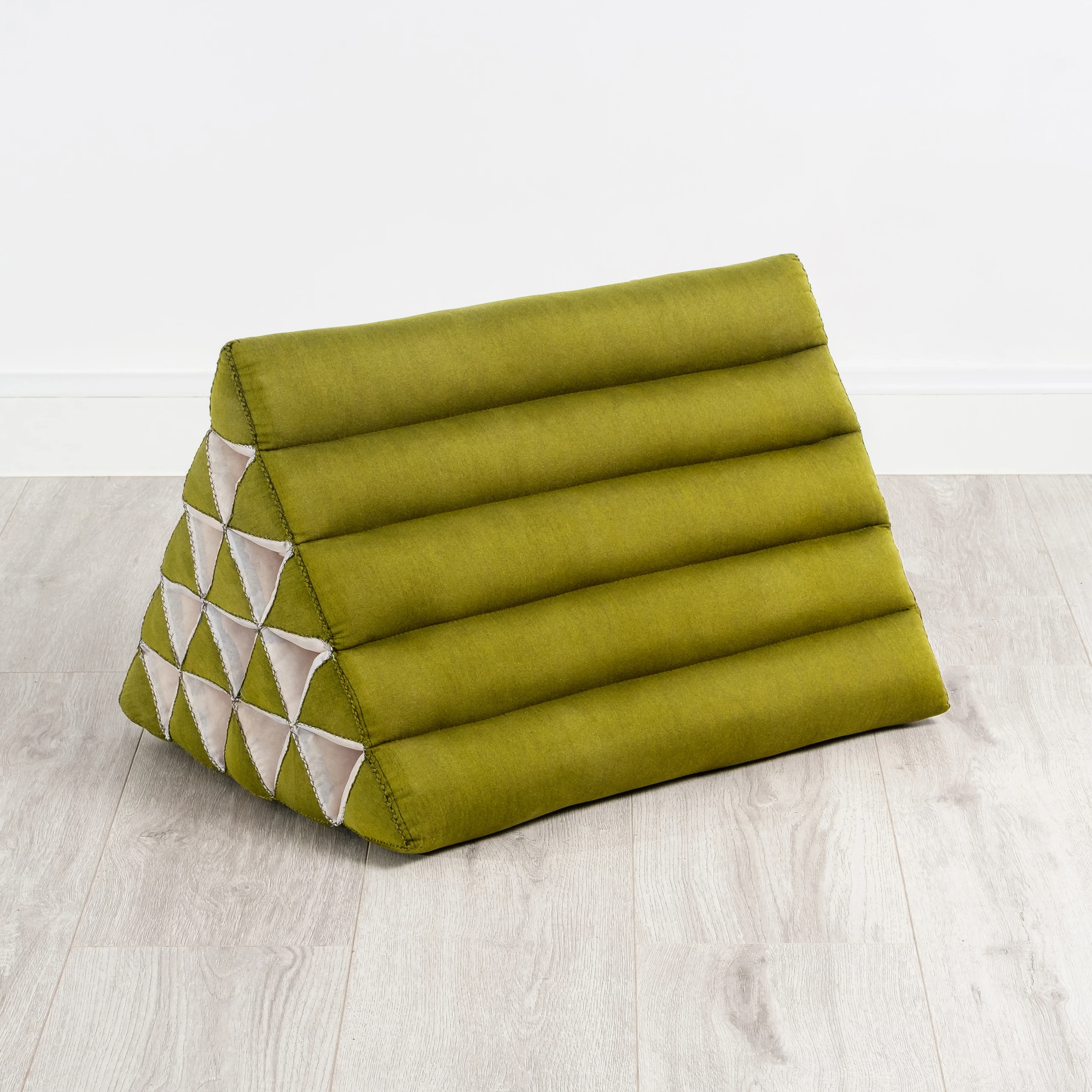 Kapok triangelkudde hög, basic